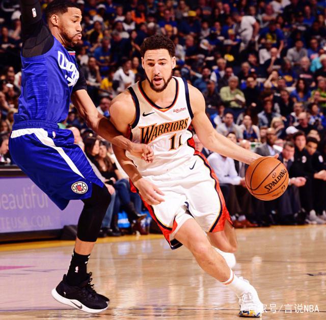 纵深方面对 纵深方面对